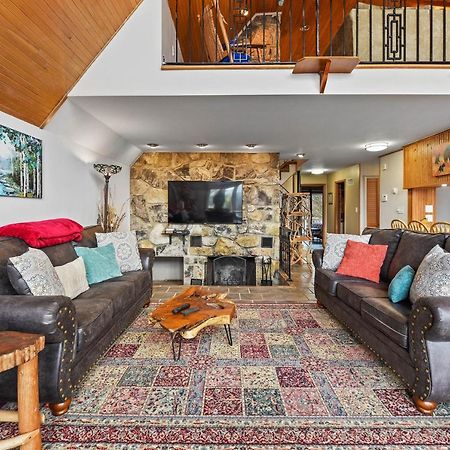 Smokystays Private Pool Chalet Gatlinburg Esterno foto