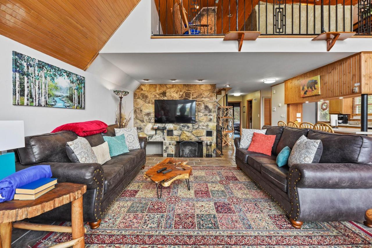 Smokystays Private Pool Chalet Gatlinburg Esterno foto
