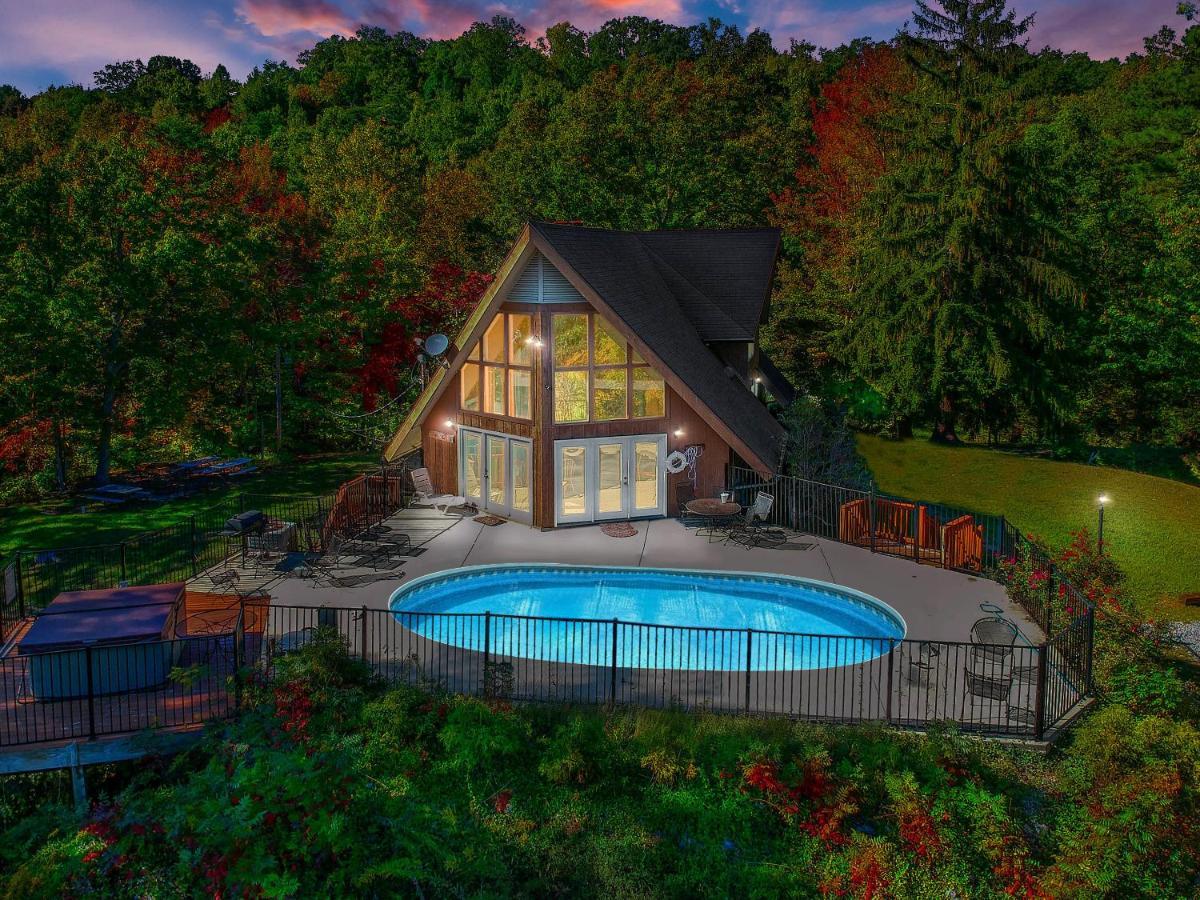Smokystays Private Pool Chalet Gatlinburg Esterno foto