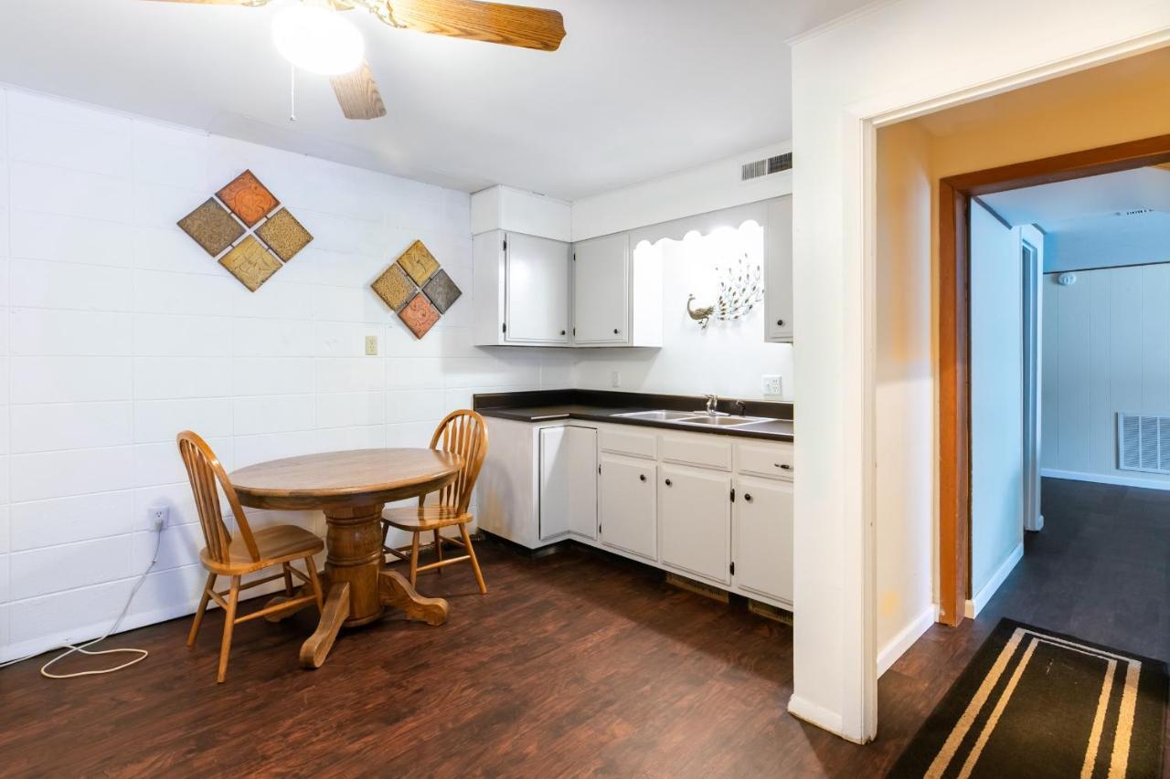 Smokystays Private Pool Chalet Gatlinburg Esterno foto